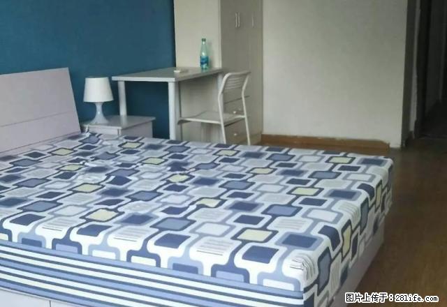 (单间出租)个人转租宋家庄地铁口 红狮家园精装大主卧 随时看房 真实图片 - 房屋出租 - 房屋租售 - 北京分类信息 - 北京28生活网 bj.28life.com