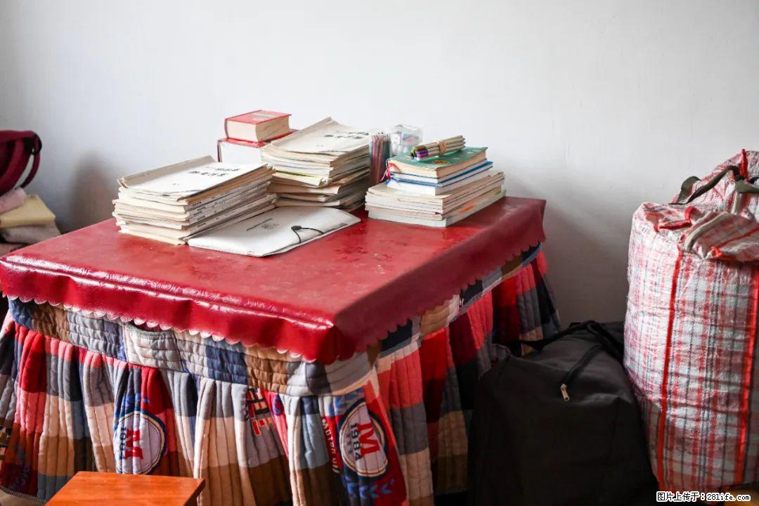 全网追的“扁担女孩”,找了一份暑假工,时薪12元 - 北京生活资讯 - 北京28生活网 bj.28life.com