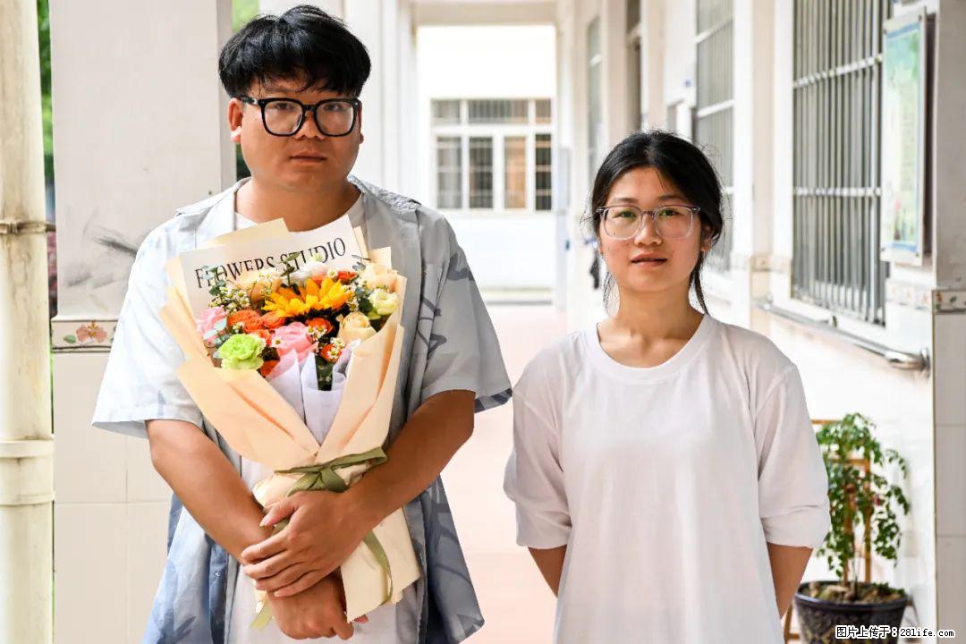 全网追的“扁担女孩”,找了一份暑假工,时薪12元 - 北京生活资讯 - 北京28生活网 bj.28life.com